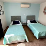 Madonna Guesthouse II